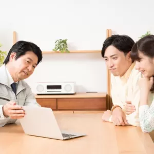 外壁塗装見積もり価格が会社によって違うのはなぜ？のサムネイル